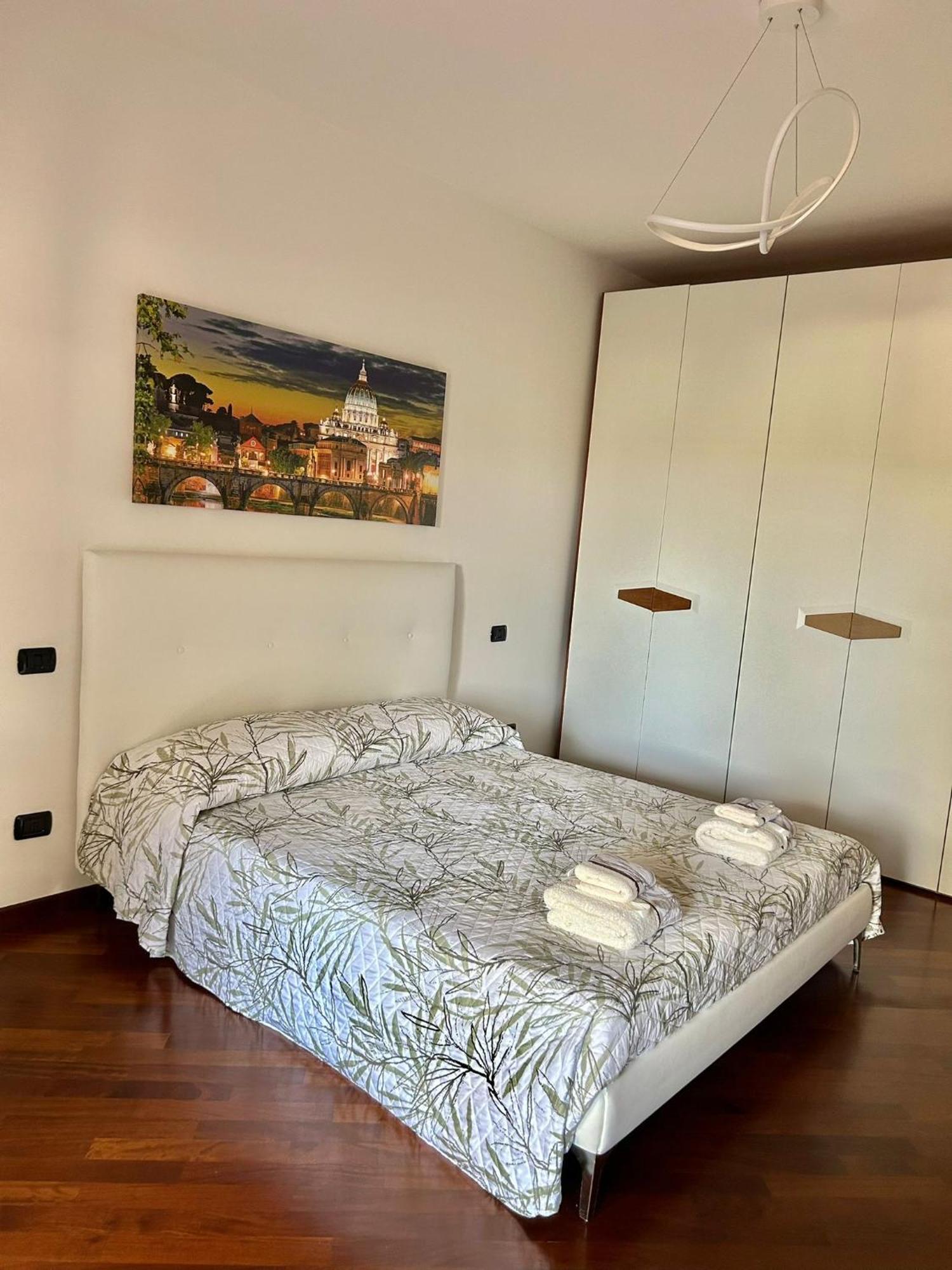 Appartamento Eur Con Piscina Esterna